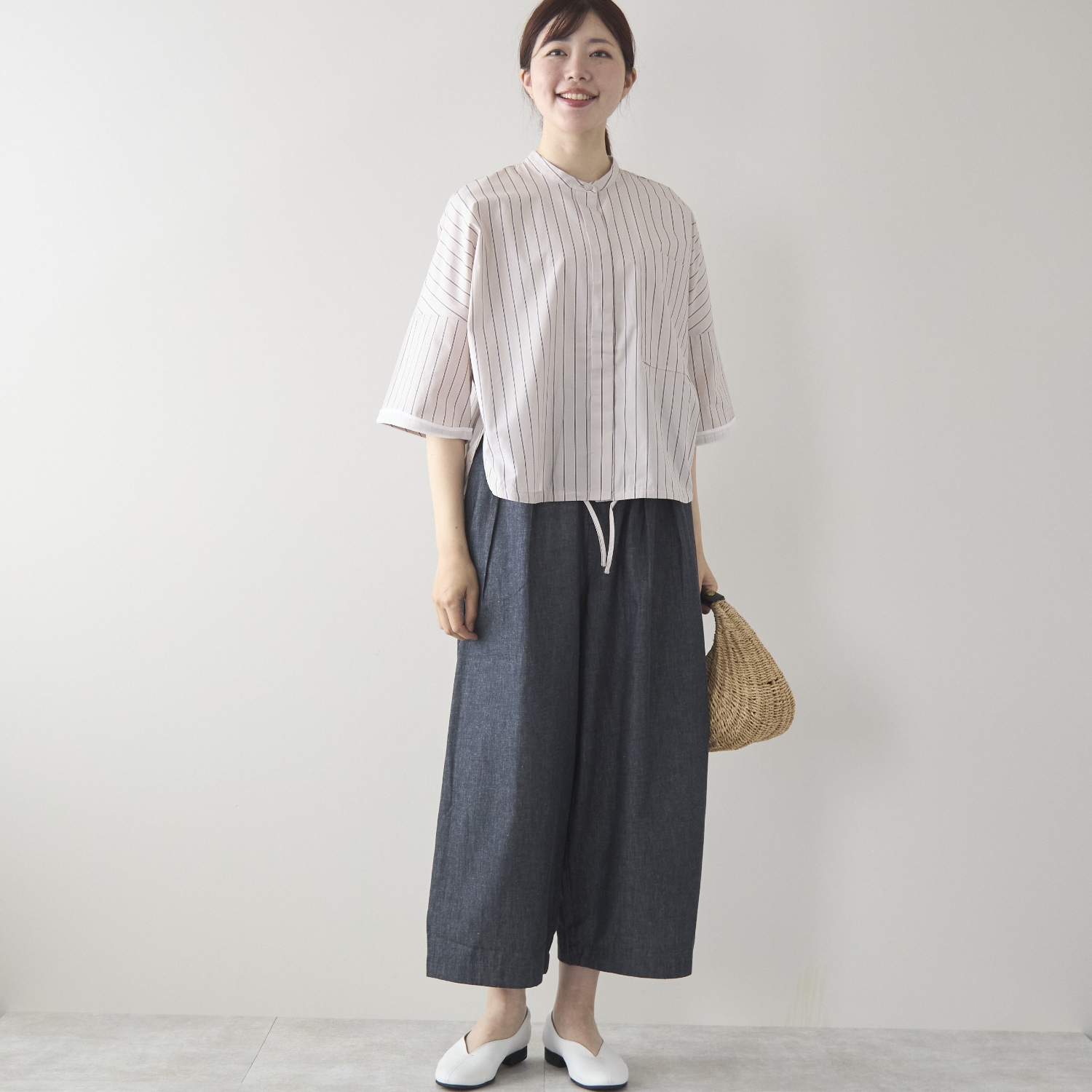 TUTIE./コットンリネンデニムタックパンツ